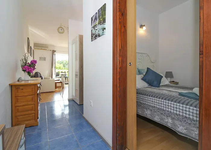 Toni In - Istrien Gæstehus Pula