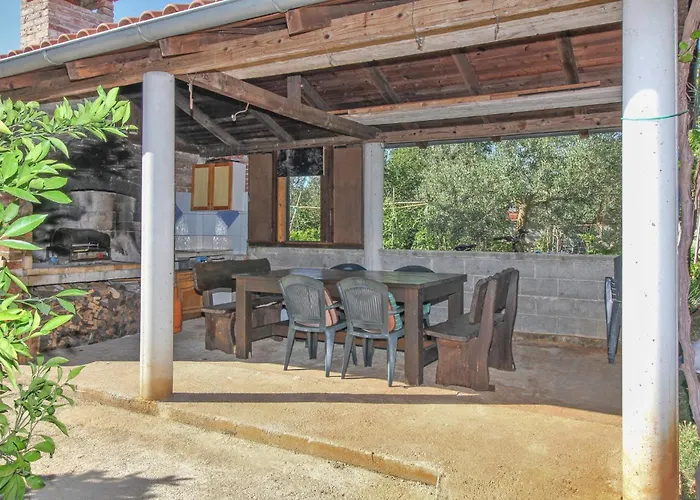 Toni In - Istrien Gæstehus